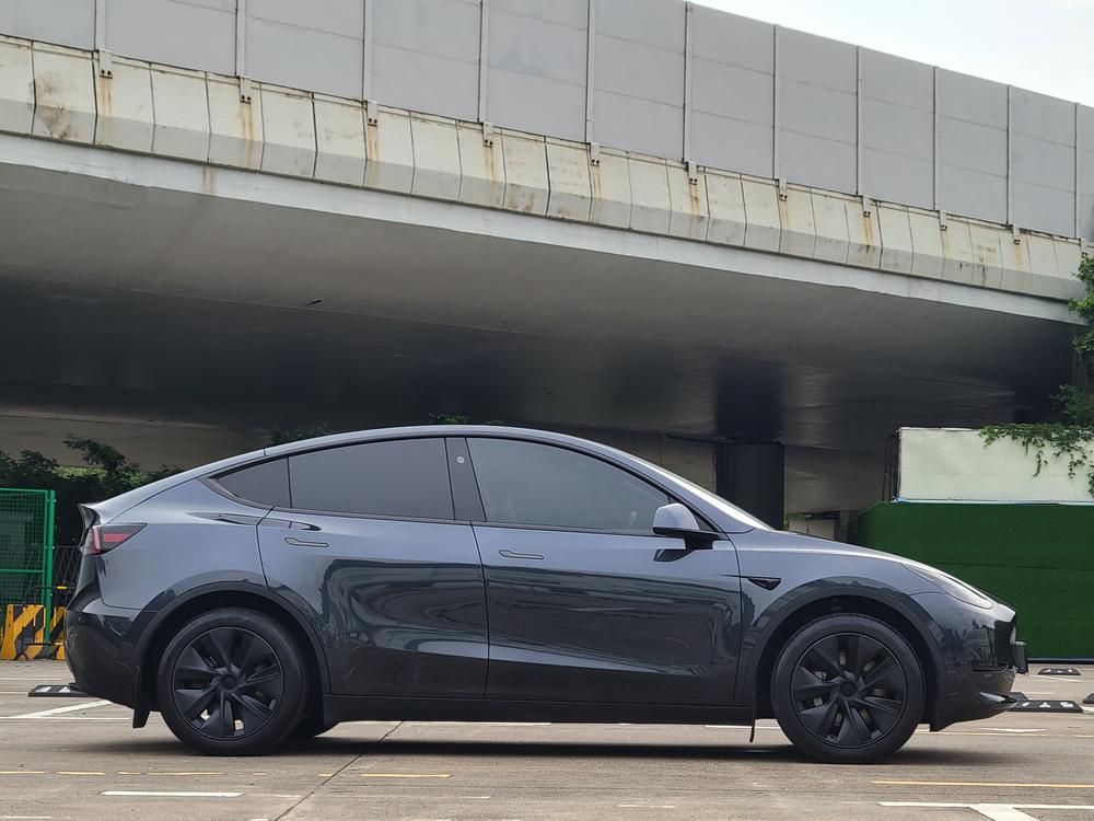 Tesla Model Y 2024 car image #6