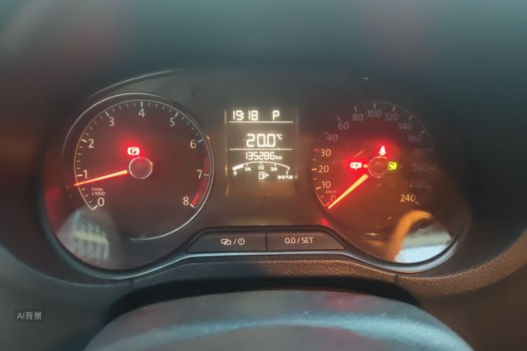 Volkswagen Polo 2016 #13 Volkswagen Polo 2016 car image #13