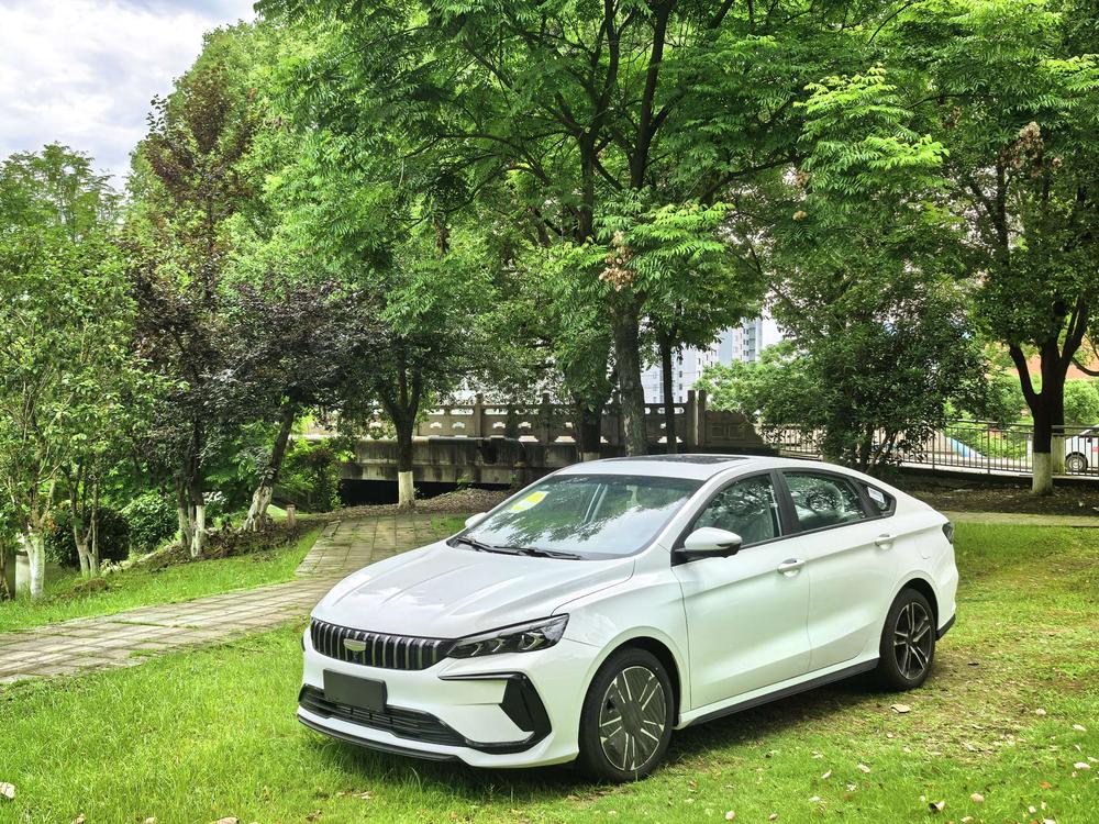 GEELY Binray 2026 GEELY Binray 2026 car image