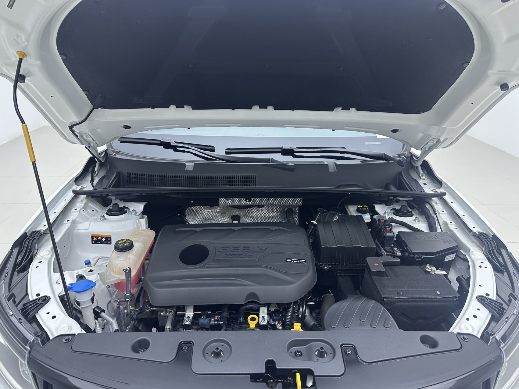 GEELY Vision X6 2022 car image #21