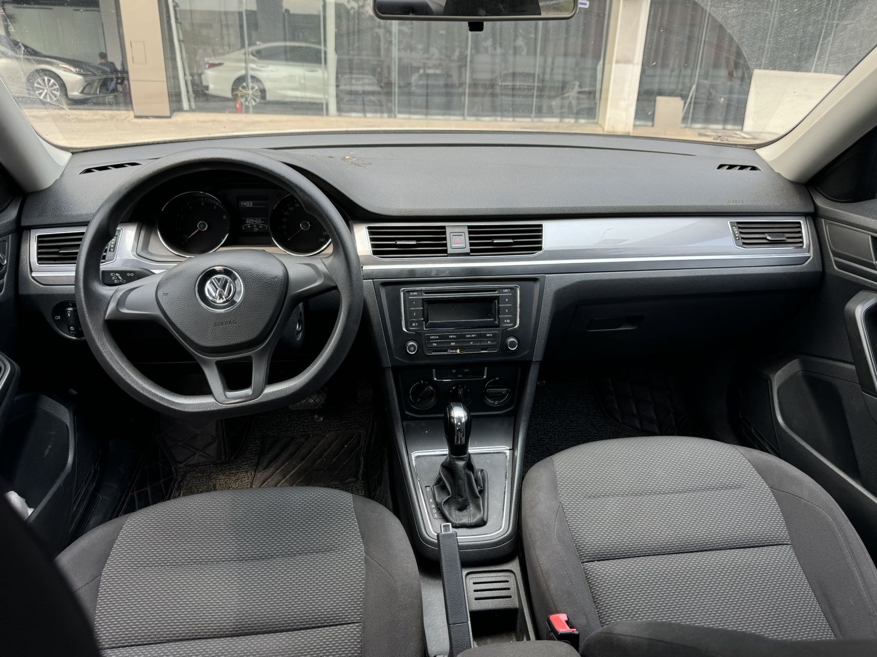 Volkswagen Bora 2017 изображение автомобиля #5