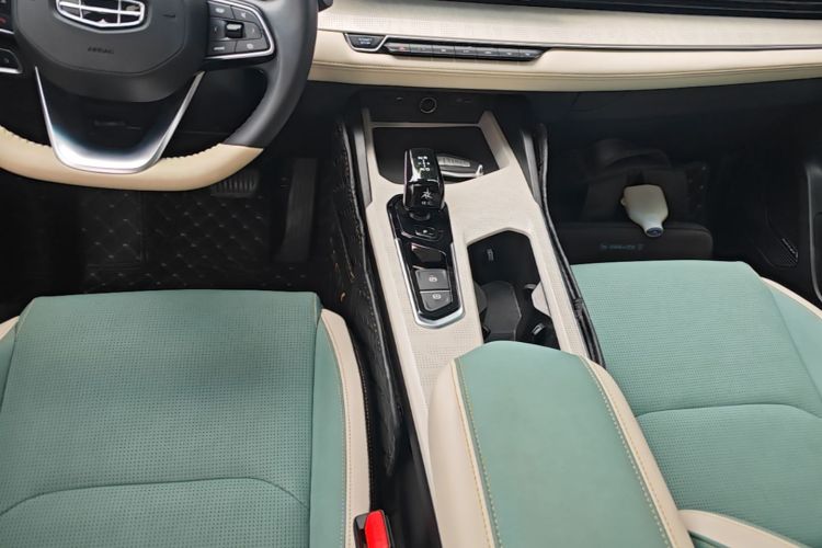 GEELY Emgrand L HiP 2022 car image #14