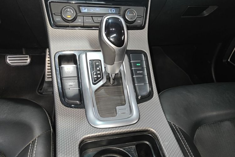 GEELY Emgrand GS 2018 #14 GEELY Emgrand GS 2018 car image #14