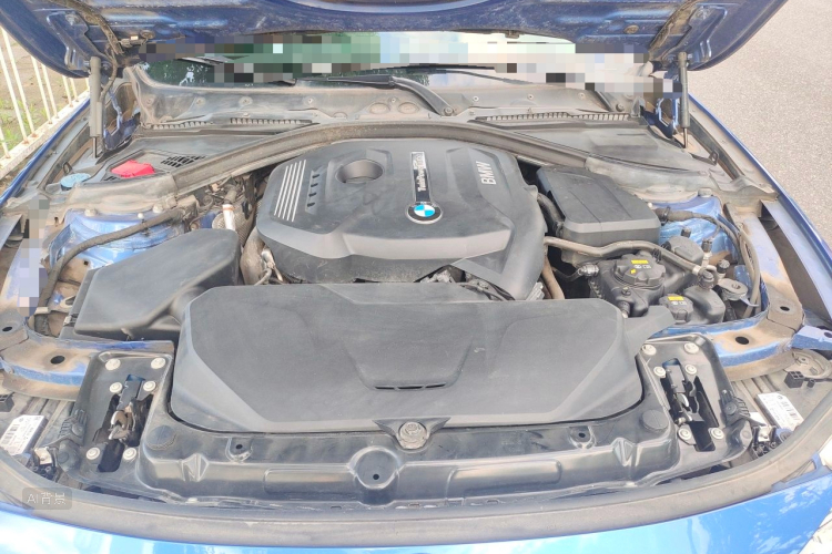 BMW 3 Series 2018 #22 BMW 3 Series 2018 car image #22