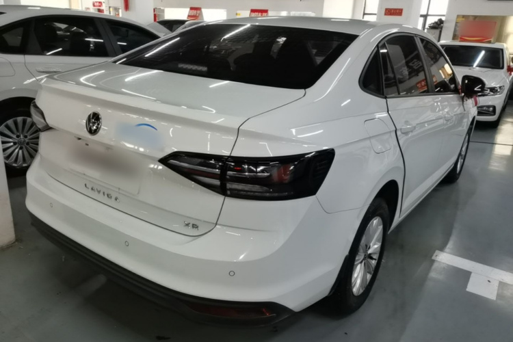 Volkswagen Lavida 2025 car image #7