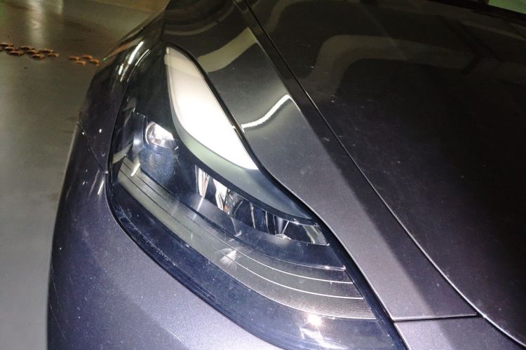 Tesla Model Y 2022 #8 Tesla Model Y 2022 car image #8
