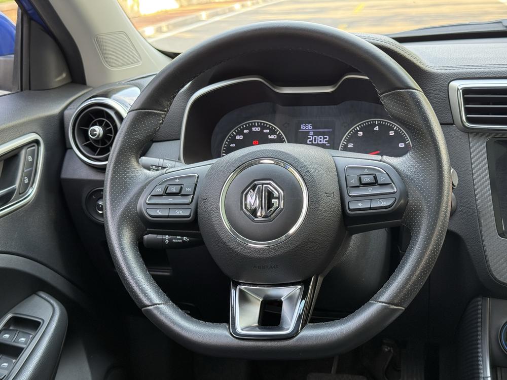MG ZS 2017 #11 MG ZS 2017 car image #11