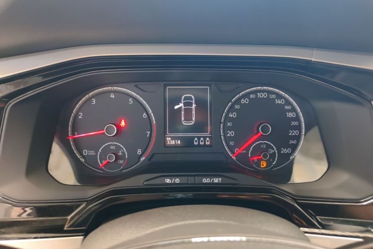 Volkswagen Polo 2021 car image #16