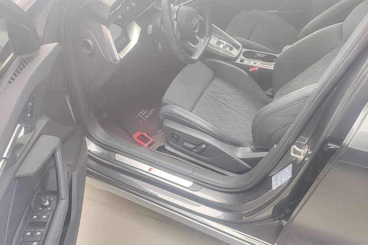 Audi A3 2024 car image #16