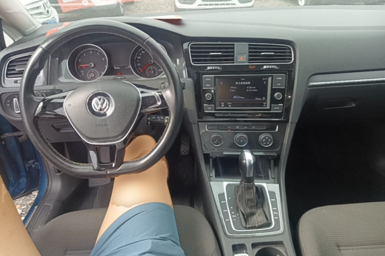 Volkswagen Golf 2017 #10 Volkswagen Golf 2017 car image #10