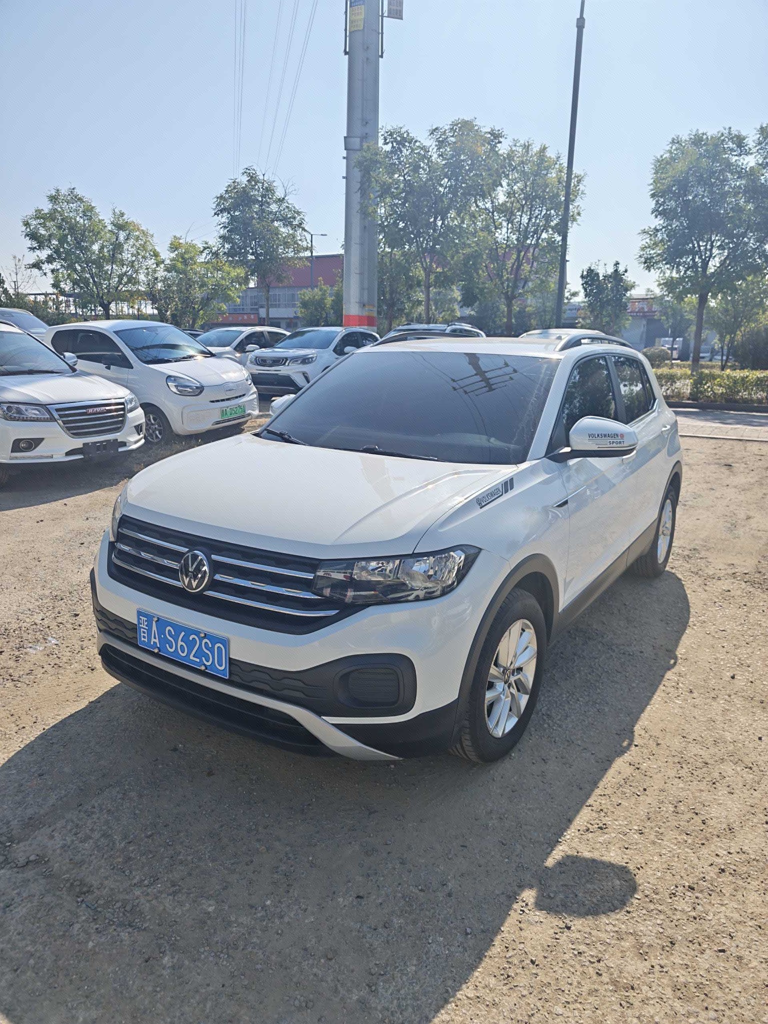 Volkswagen Tacqua 2021 car image 