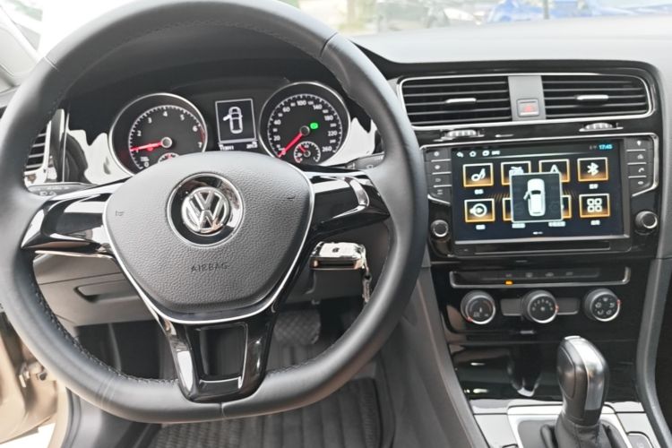 Volkswagen Golf 2015 #10 Volkswagen Golf 2015 car image #10