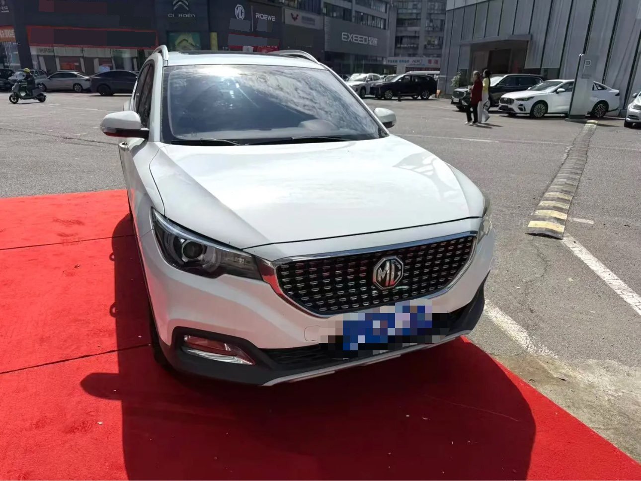 MG ZS 2019 car image #2