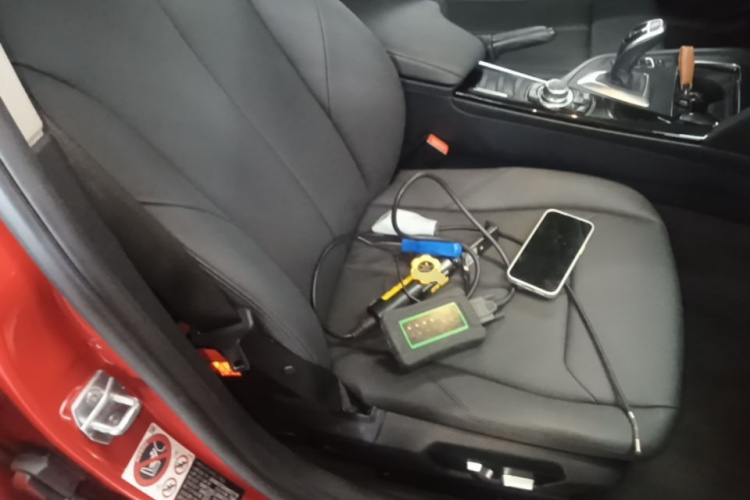 BMW 3 Series 2017 car image #24