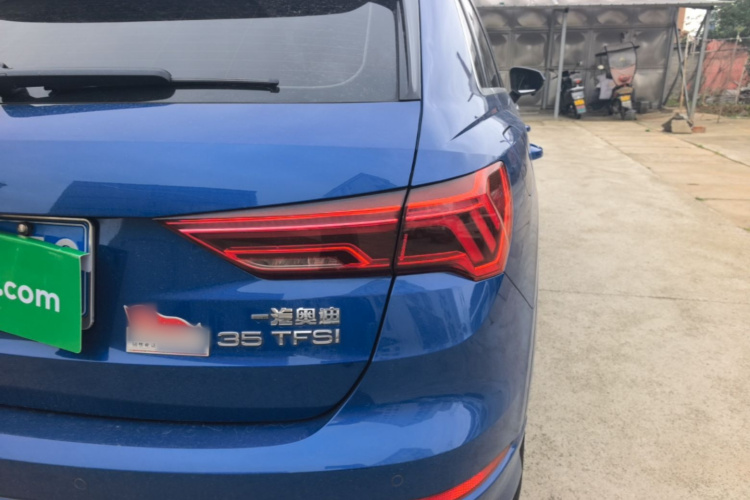 Audi Q3 2022 #8 Audi Q3 2022 car image #8
