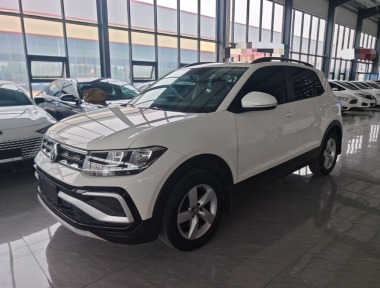 Volkswagen T-Cross 2021 immagine di auto 
