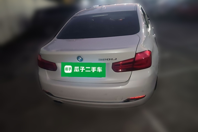 BMW 3 Series 2017 #6 BMW 3 Series 2017 car image #6