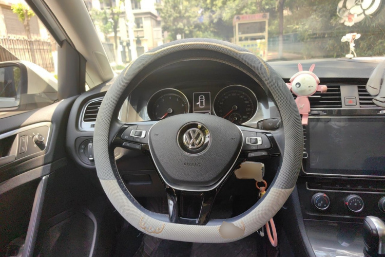 Volkswagen Golf 2018 #11 Volkswagen Golf 2018 car image #11
