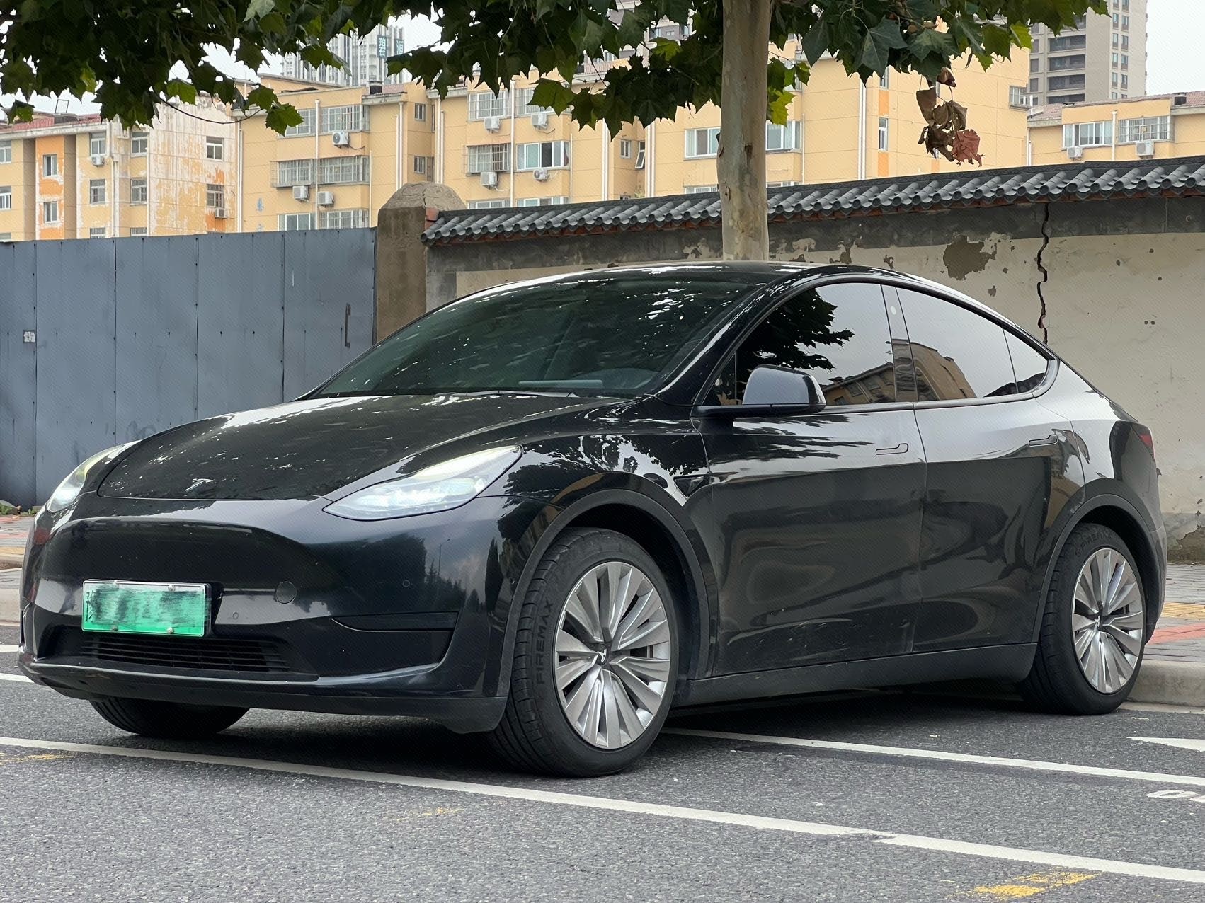 Tesla Model Y 2022 Tesla Model Y 2022 car image