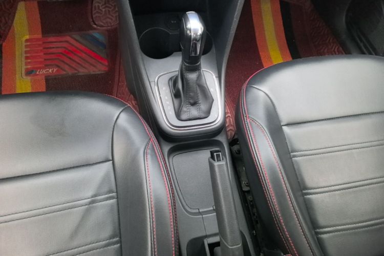 Volkswagen Polo 2017 #14 Volkswagen Polo 2017 car image #14