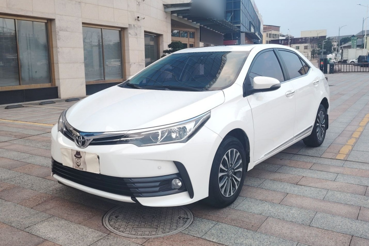 Toyota Corolla 2019 #2 Toyota Corolla 2019 car image #2