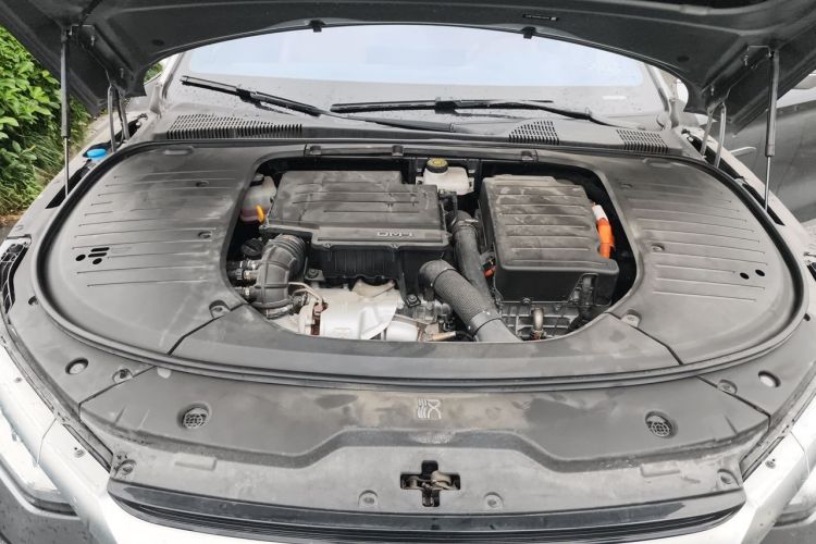 BYD Han 2022 car image #18