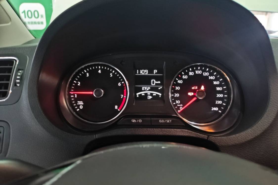 Volkswagen Polo 2019 car image #26