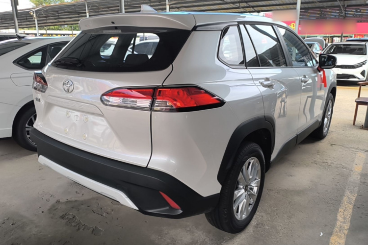 Toyota Corolla Cross 2026 #7 Toyota Corolla Cross 2026 car image #7