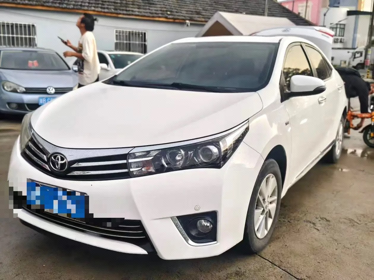 Toyota Corolla 2015 Toyota Corolla 2015 immagine di auto