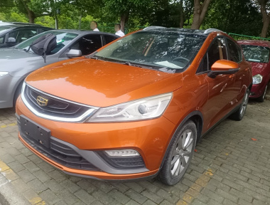 GEELY Emgrand GS 2017 GEELY Emgrand GS 2017 صورة سيارة
