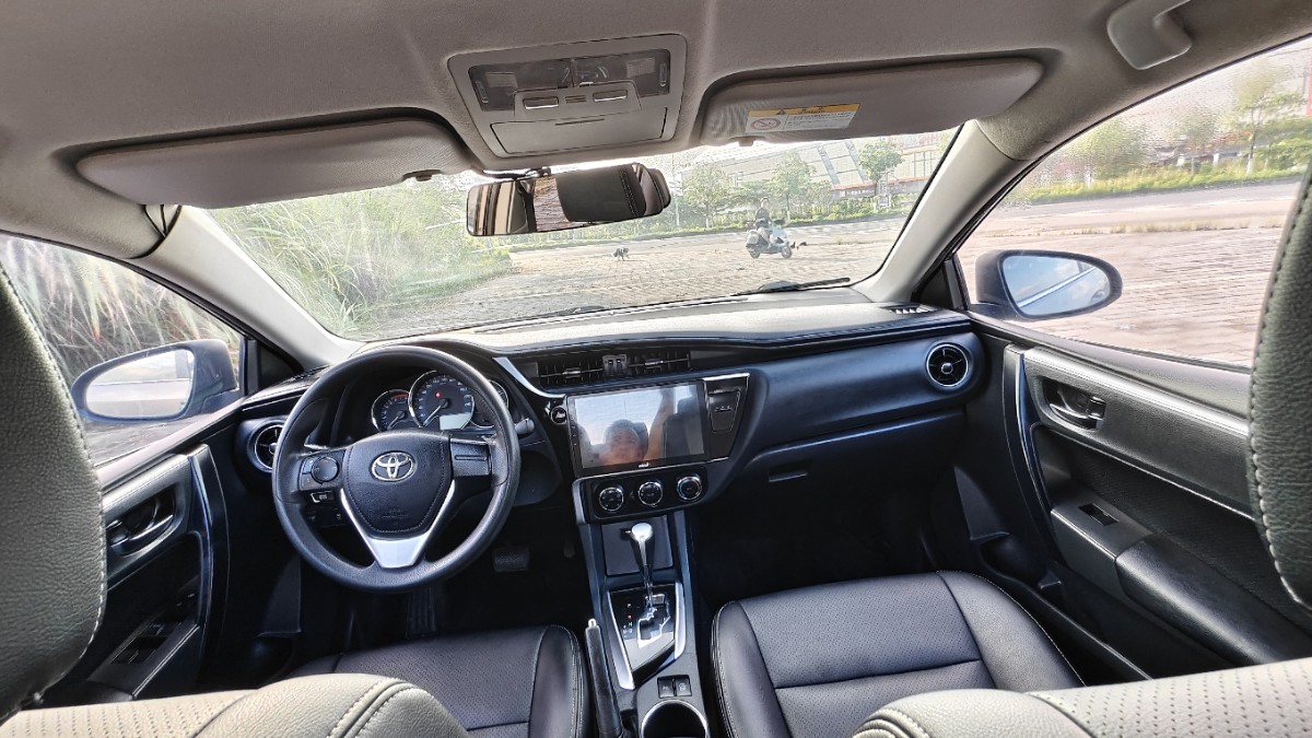 Toyota Corolla 2018 #7 Toyota Corolla 2018 car image #7