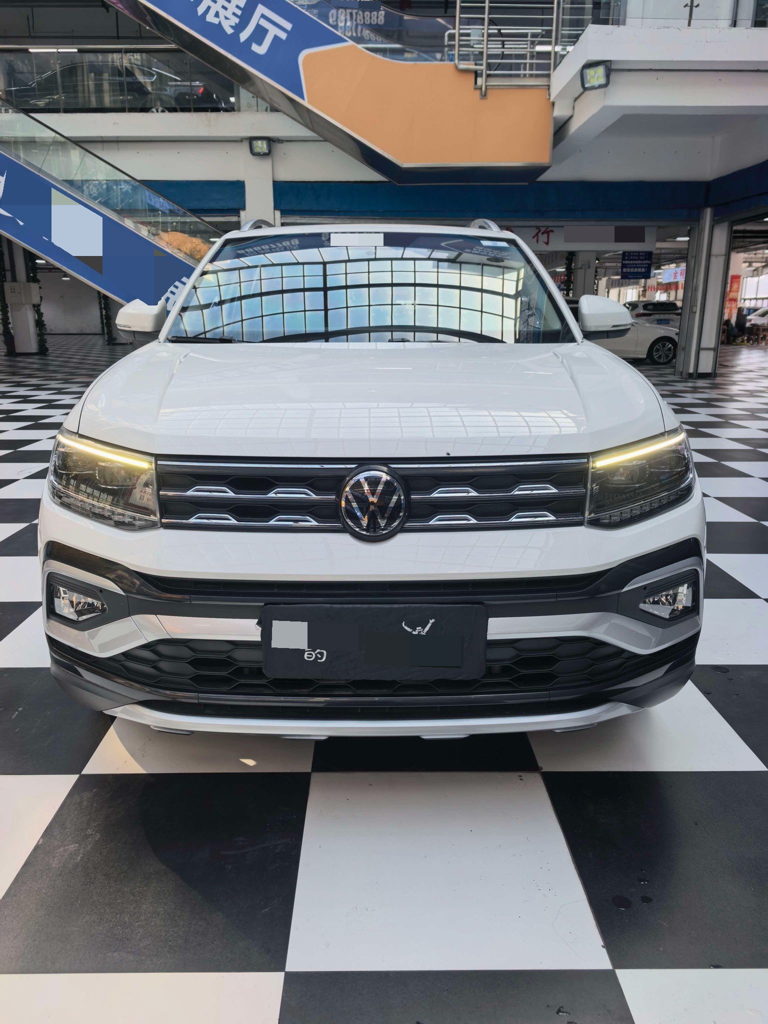 Volkswagen T-Cross 2022 صورة سيارة #3