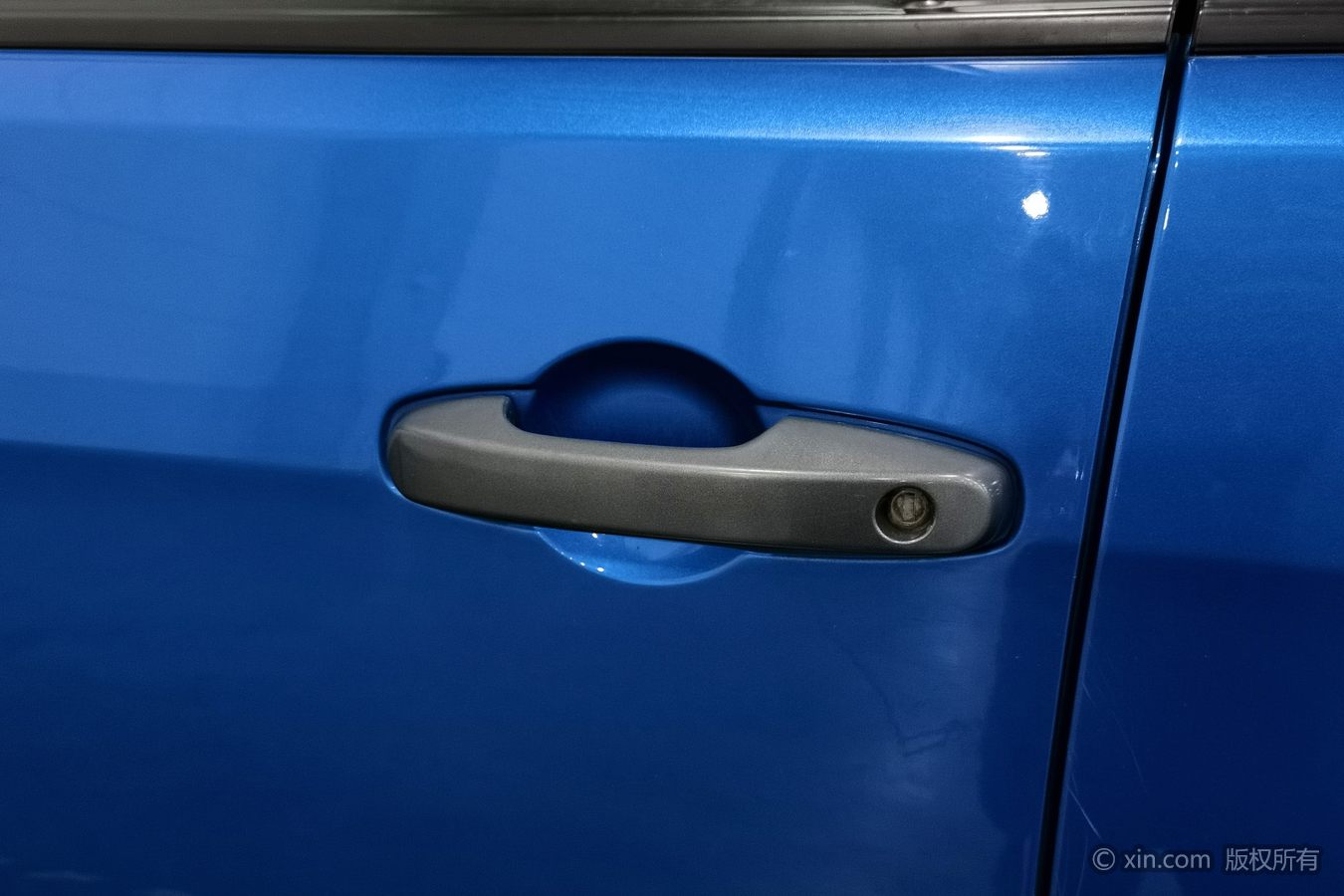 2021 car image #19