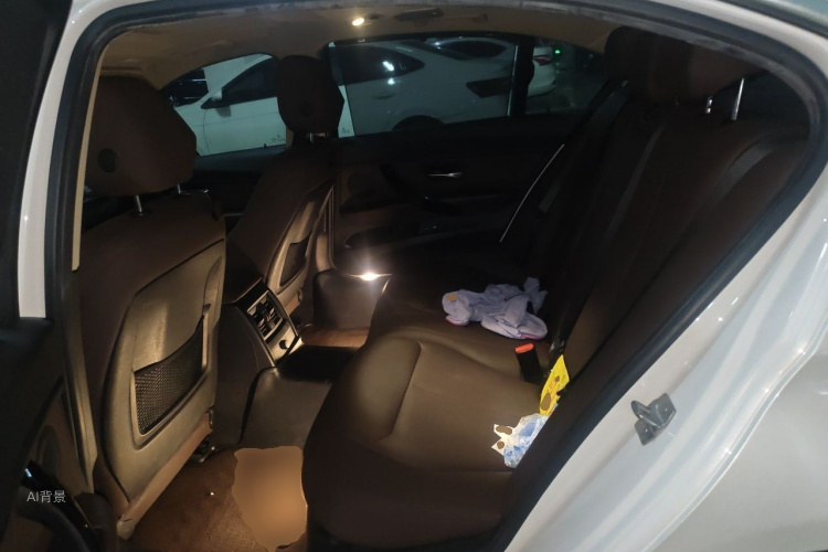 BMW 3 Series 2018 #19 BMW 3 Series 2018 car image #19