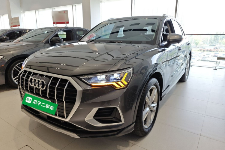 Audi Q3 2023 image de voiture #2