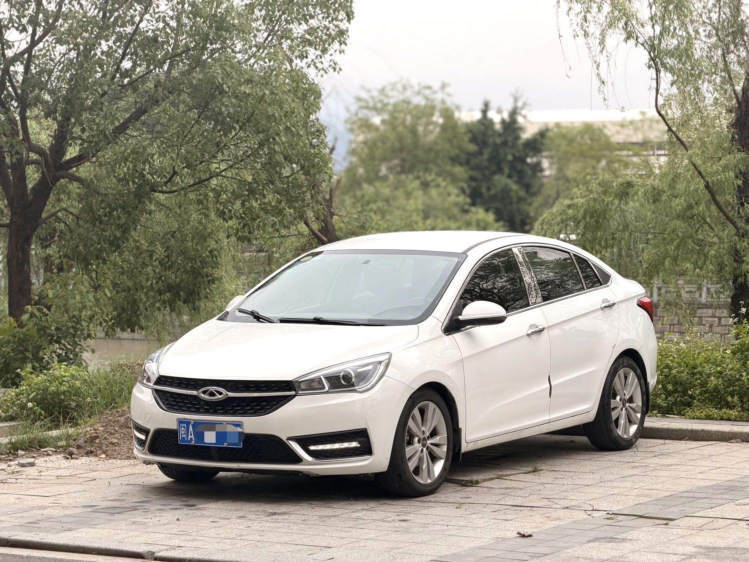 Chery Arrizo 5 2016 car image 