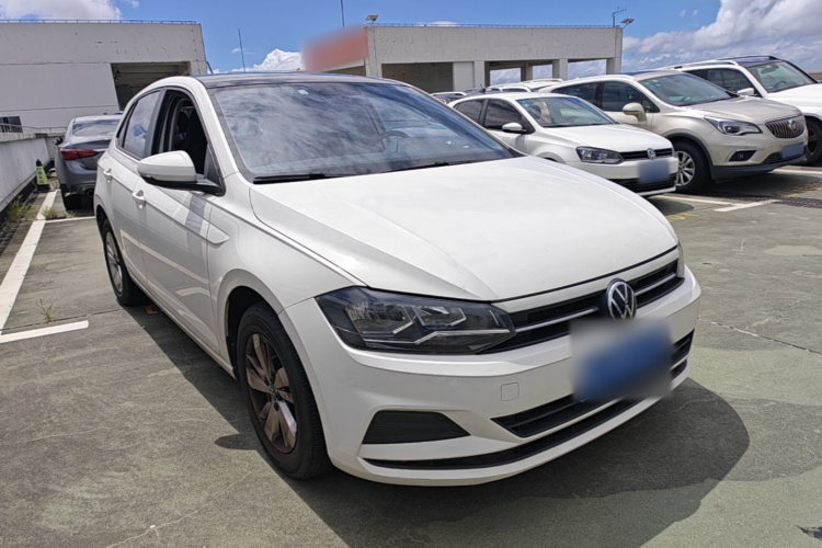 Volkswagen Polo 2022 car image #4