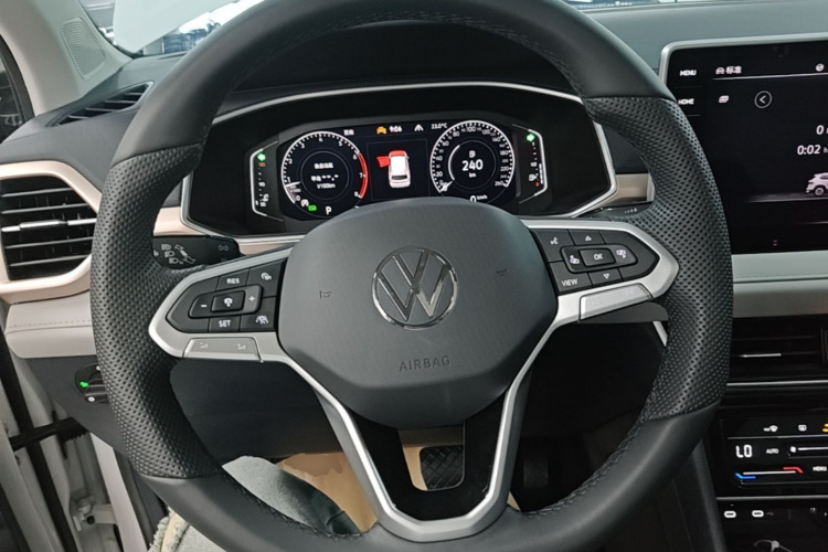 Volkswagen Tharu 2026 #15 Volkswagen Tharu 2026 car image #15