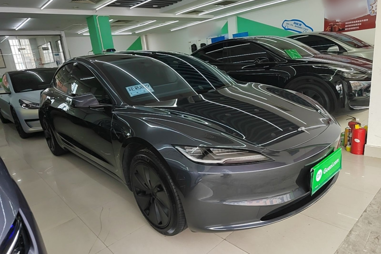 Tesla Model 3 2024 #4 Tesla Model 3 2024 immagine di auto #4