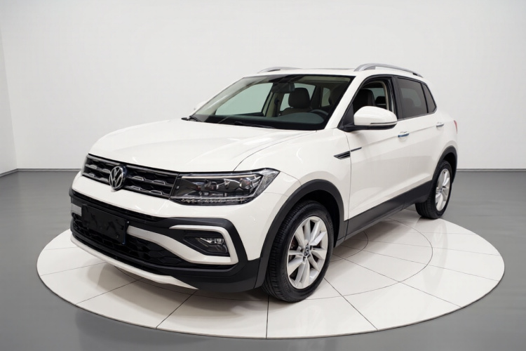 Volkswagen T-Cross 2021 immagine di auto #2