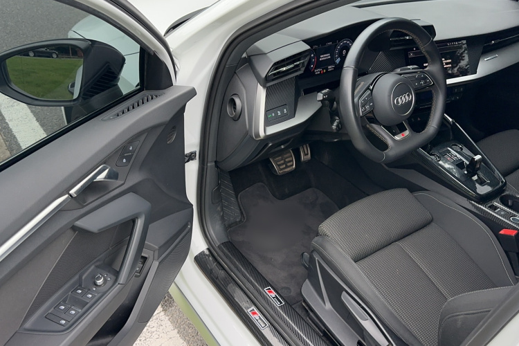 Audi A3 2024 car image #14
