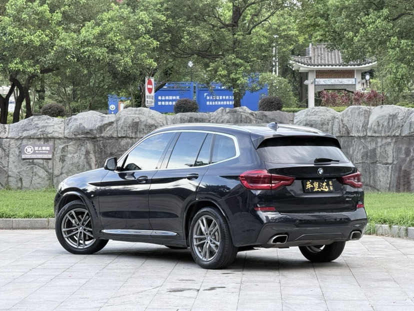 BMW X3 2021 #2 BMW X3 2021 car image #2