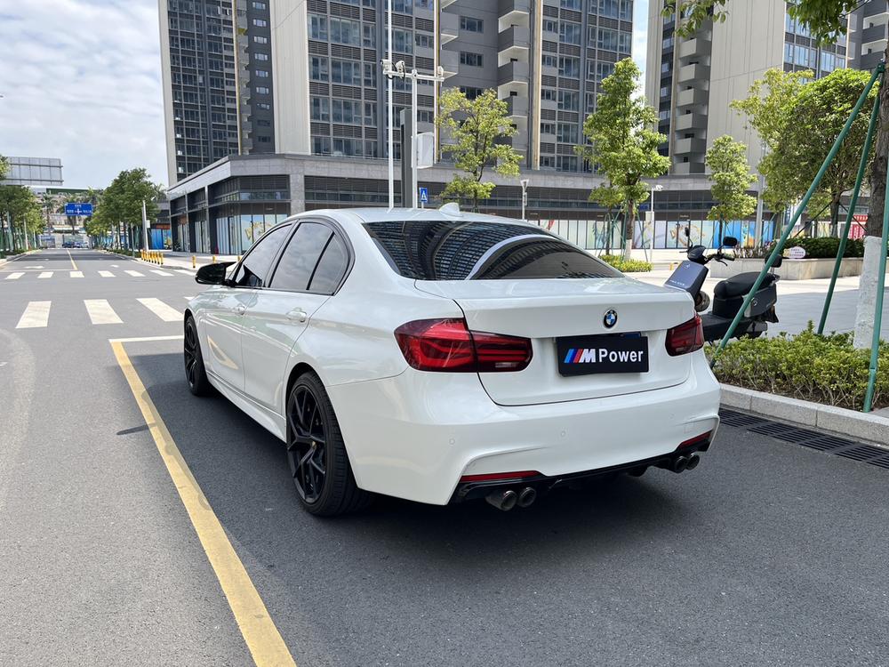BMW 3 Series 2018 #5 BMW 3 Series 2018 car image #5