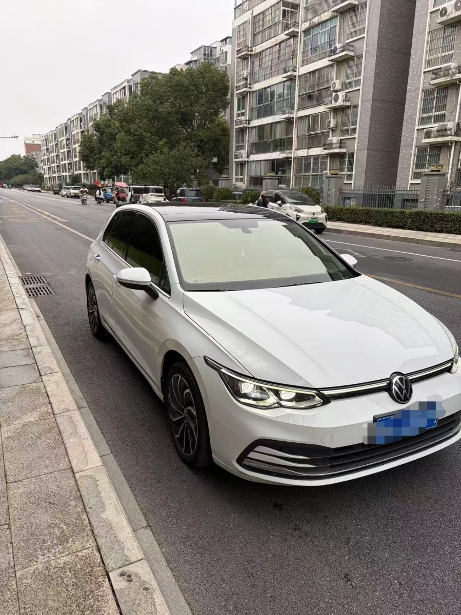 Volkswagen Golf 2022 image de voiture #4
