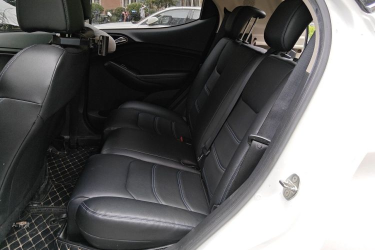 BYD Yuan New Energy 2019 #19 BYD Yuan New Energy 2019 car image #19