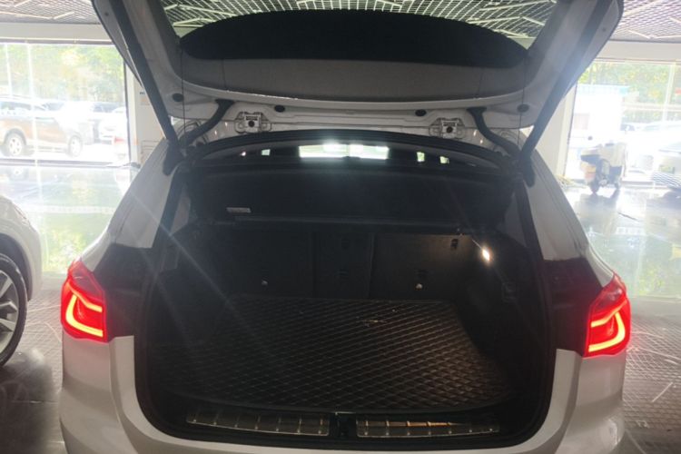 BMW X1 2017 car image #19