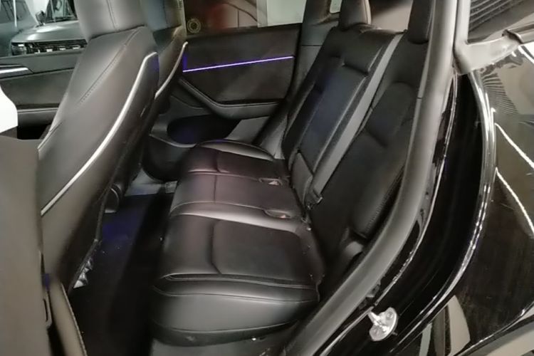 Tesla Model Y 2022 #17 Tesla Model Y 2022 car image #17