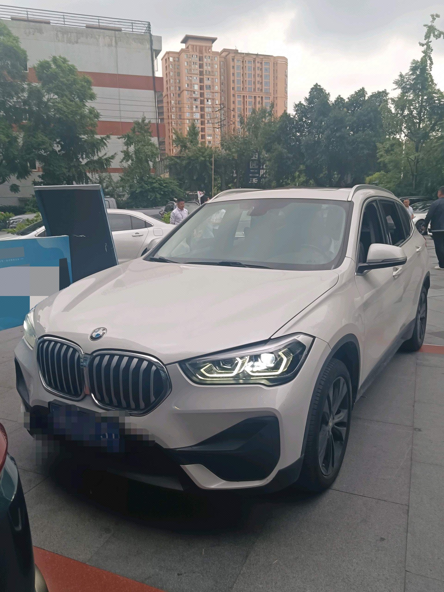 2020 2020 car image