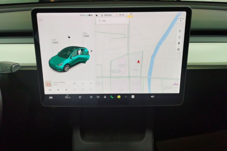 Tesla Model Y 2021 #13 Tesla Model Y 2021 car image #13