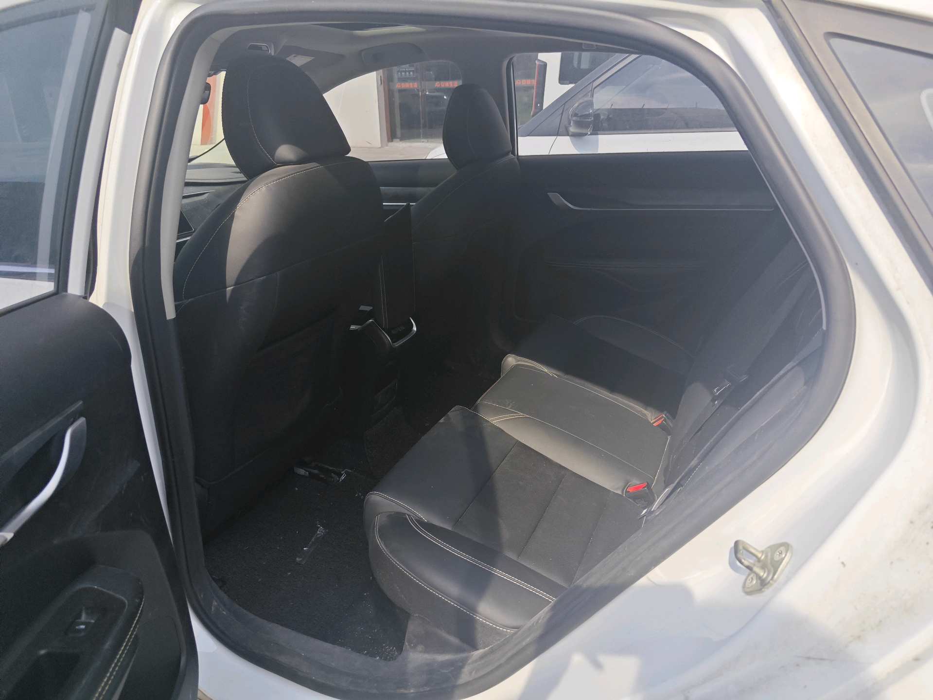 GEELY Binray 2021 image de voiture #6